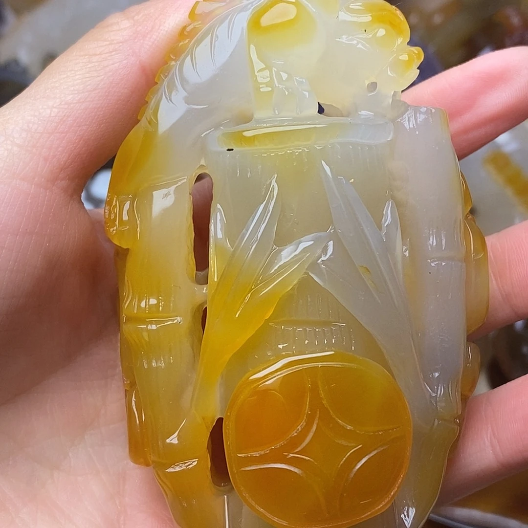记***活玛瑙/玉髓未镶嵌把件