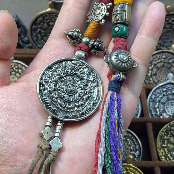 福利藏银九宫八卦牌一套福利处理