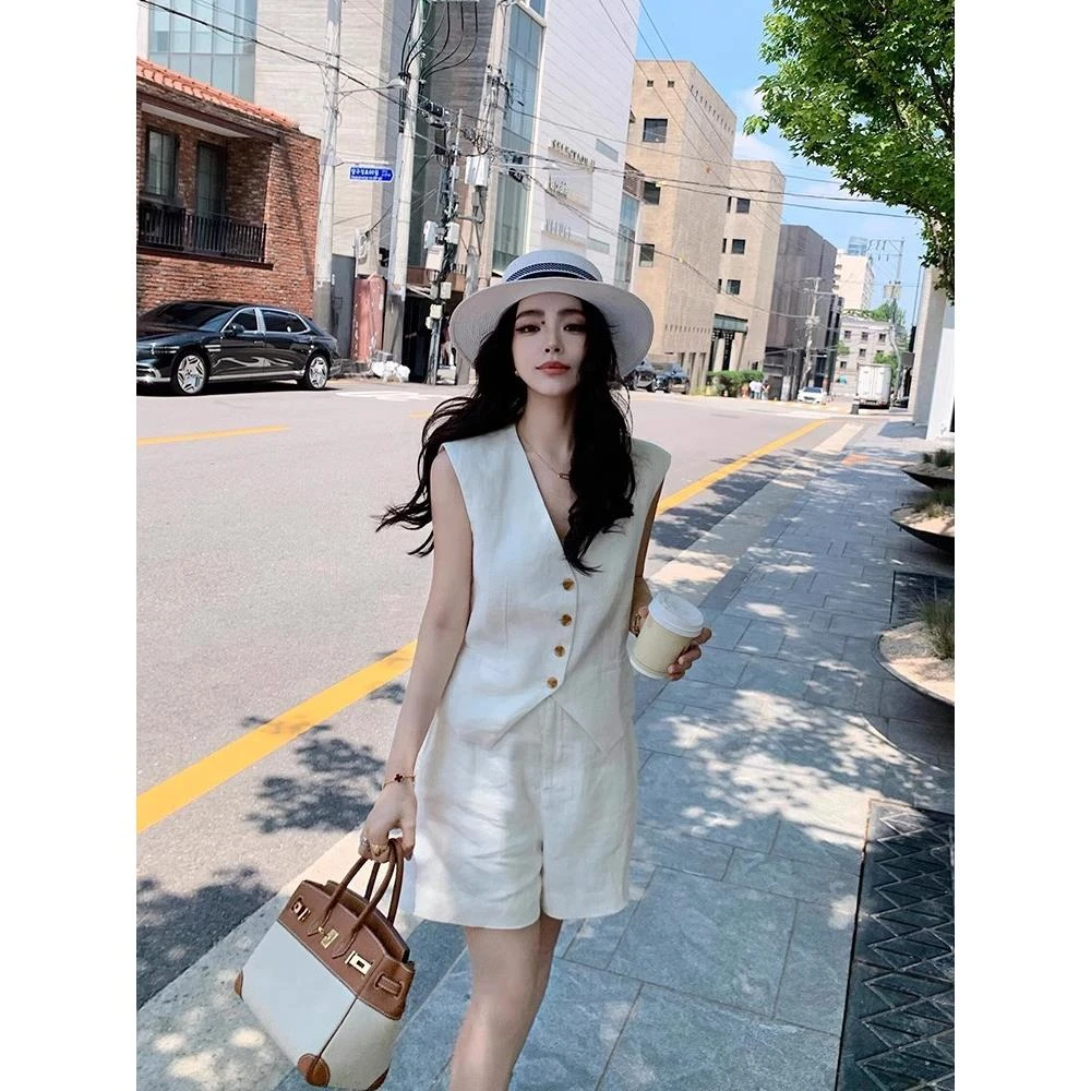 今年流行高端亚麻套装女夏季时尚气质休16170高个马丁靴女款套装