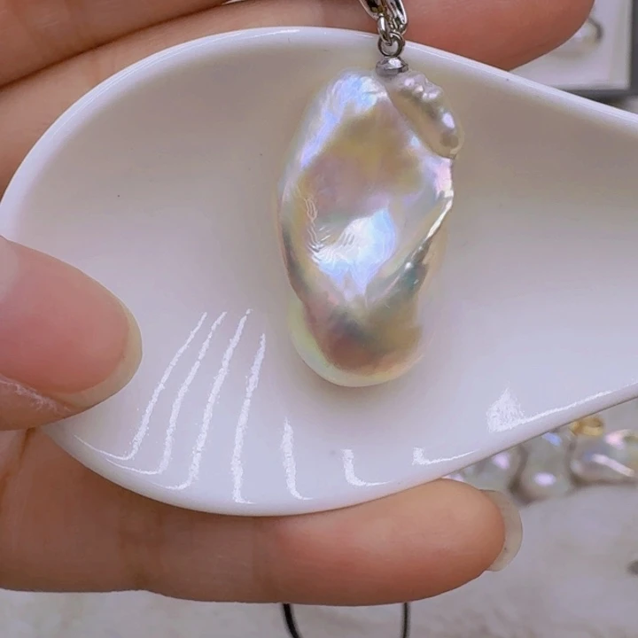 未镶嵌淡水珍珠颈饰