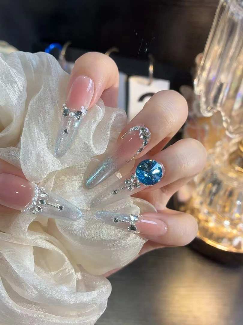 海上月-施家华子202海蓝华子钻设计款-春夏手工美甲高级感