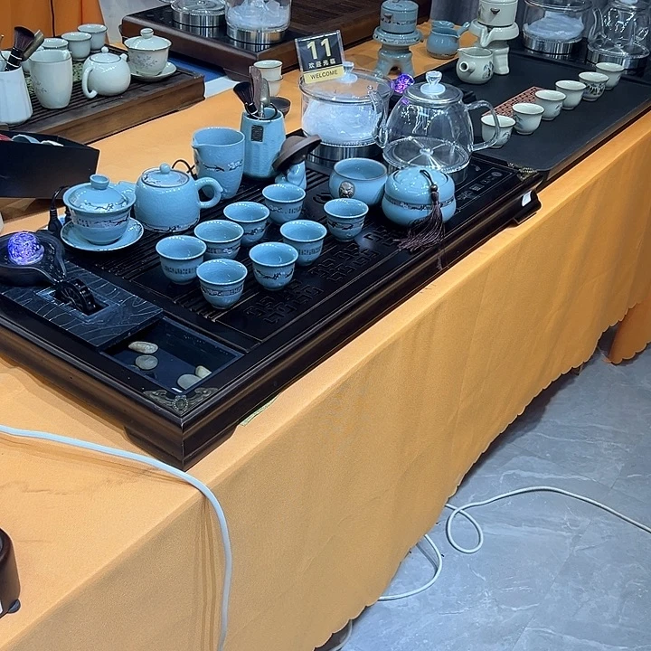 茶歌⋯⋯因為係要買呀