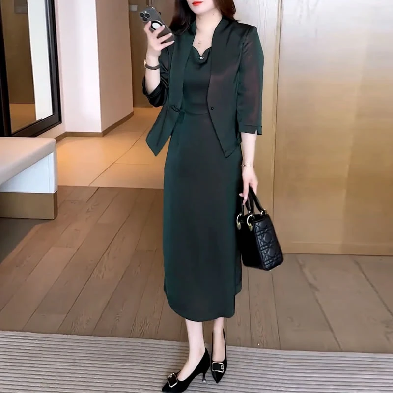 高级感时尚高端洋气休闲套装女2025秋季新款百搭显瘦连衣裙两件套