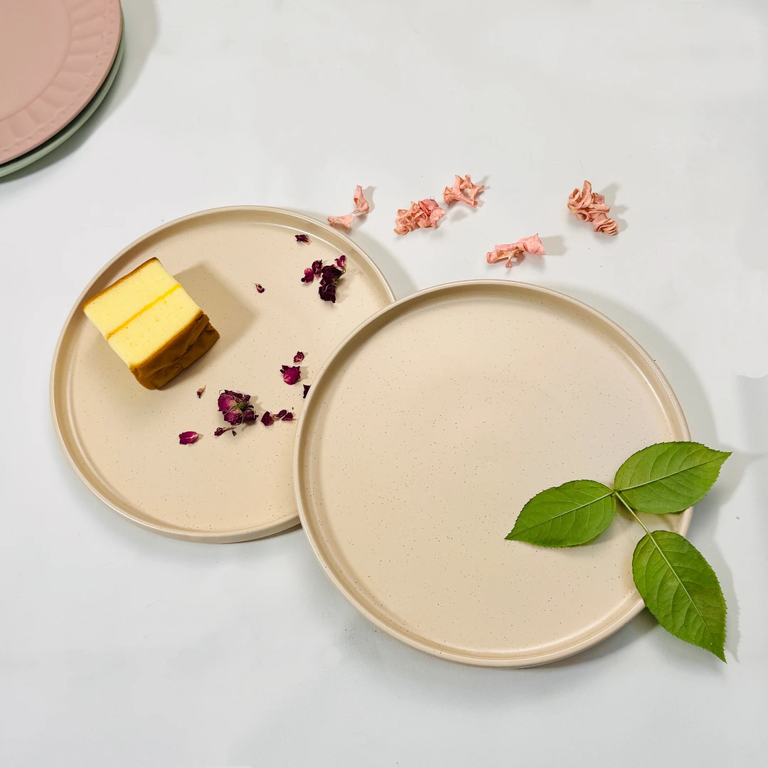 陶瓷奶油餐具10英寸牛排盘西餐盘沙拉盘北欧复古奶油黄