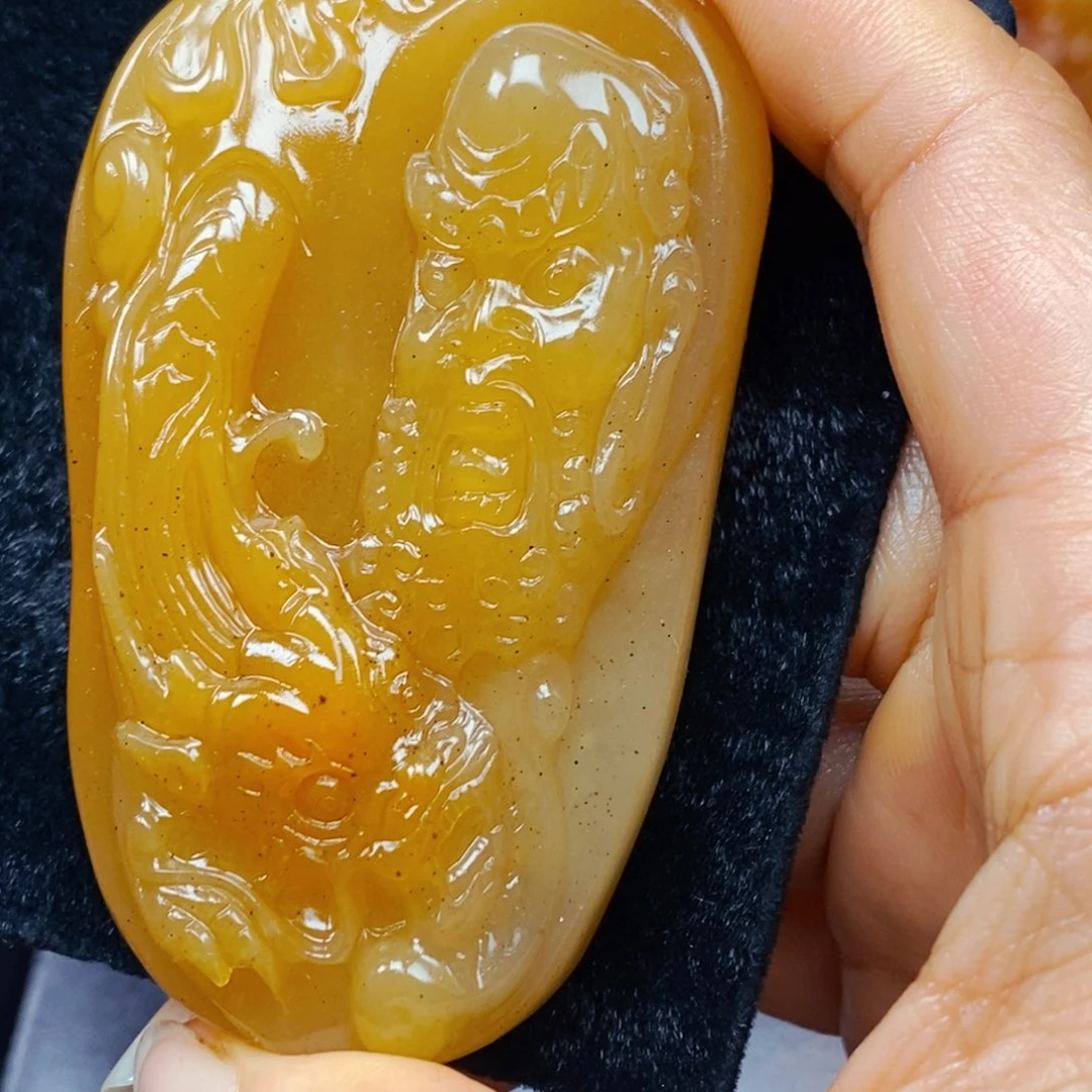 未镶嵌石英质玉（黄龙玉）吊坠(不含链)