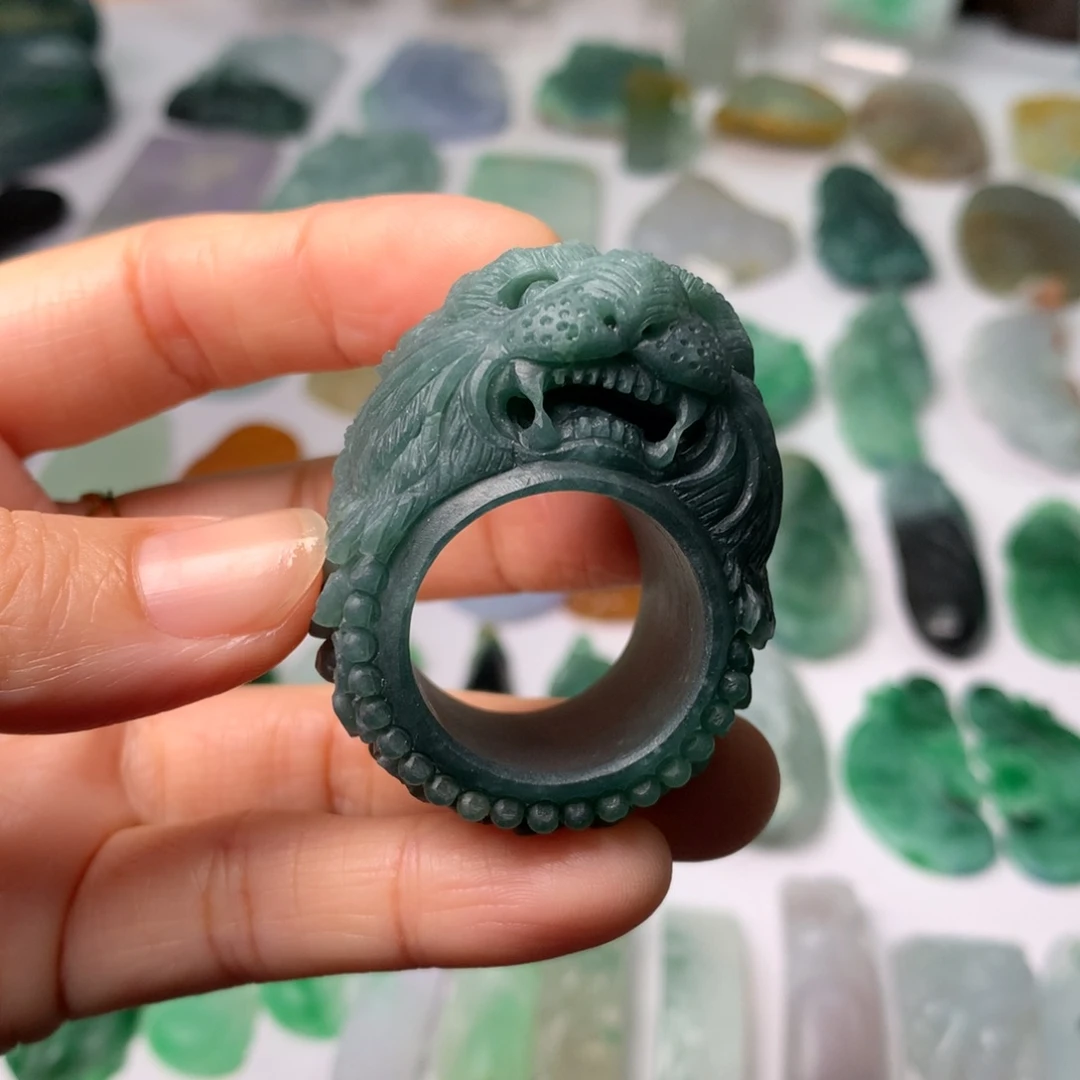 定制翡翠未镶嵌翡翠