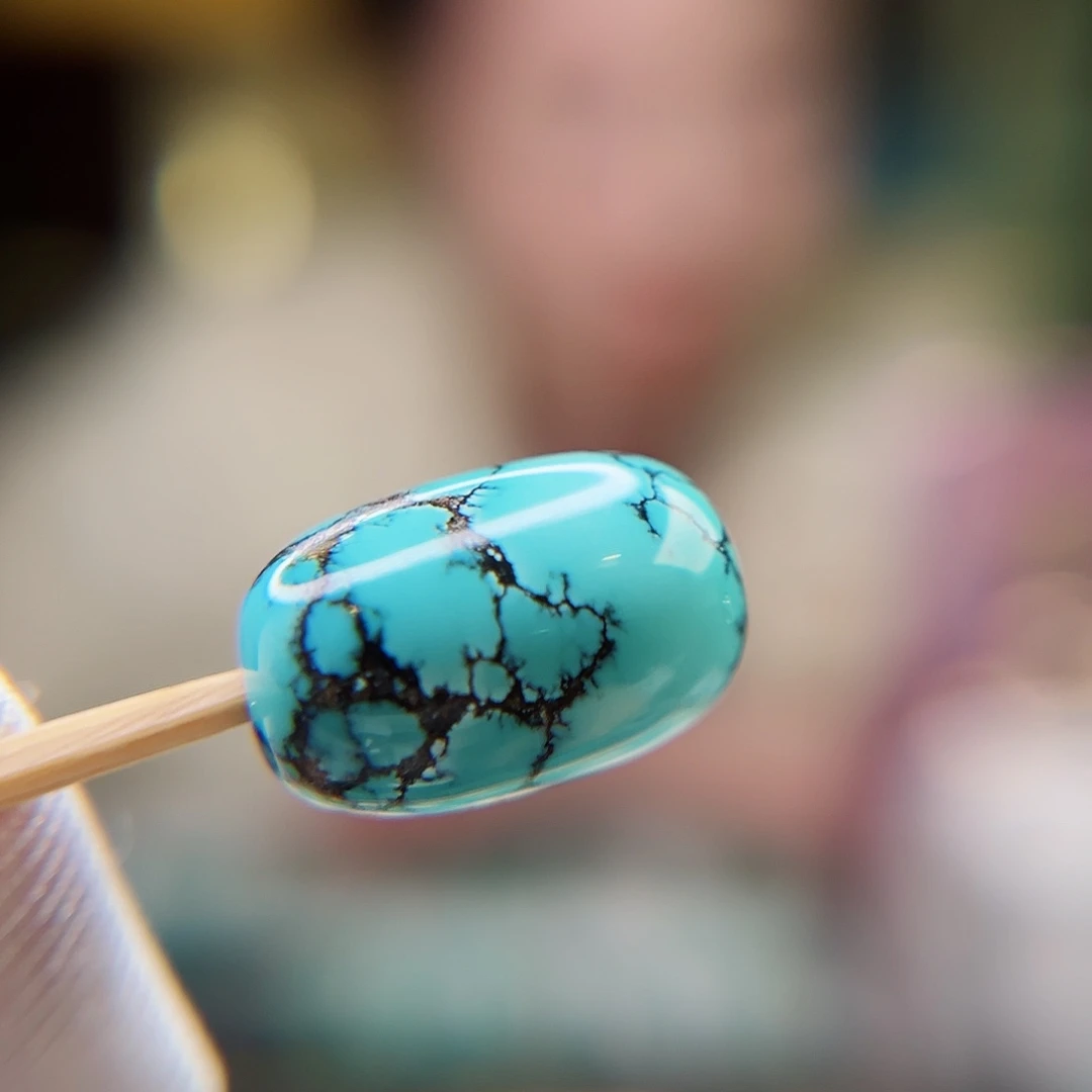 绿松石未镶嵌珠宝奇石11x16,9