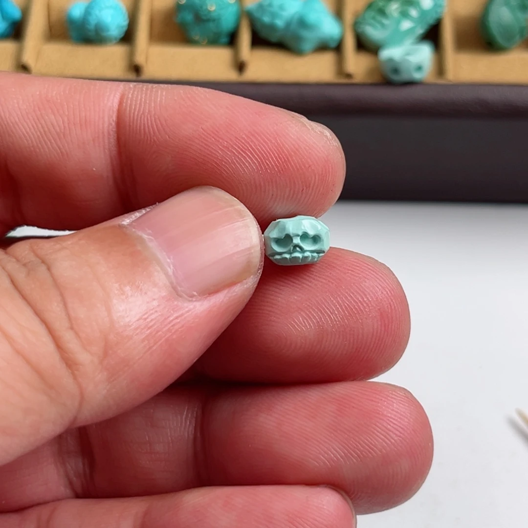 宝***膏绿松石未镶嵌111111