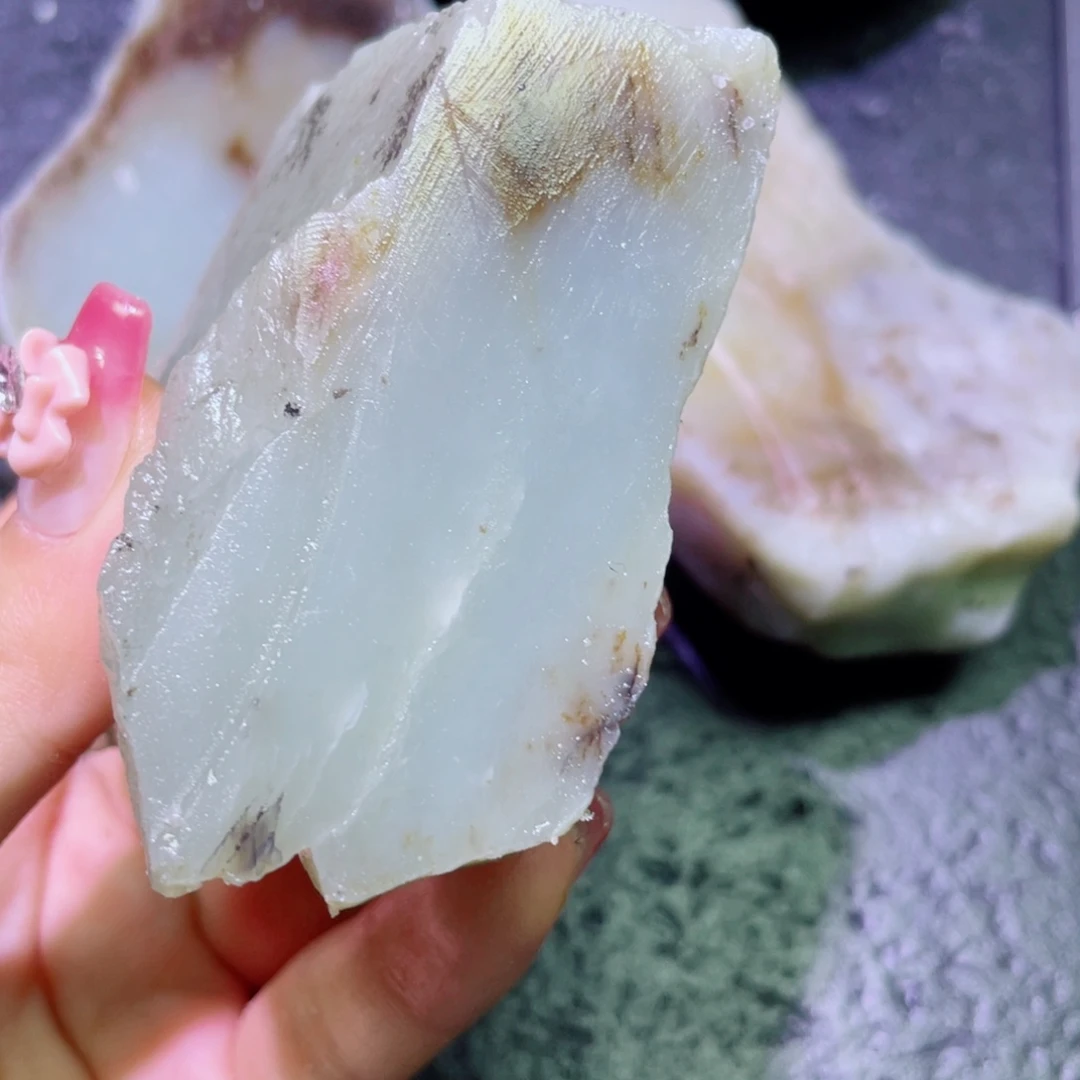 和田玉未镶嵌珠宝半成品