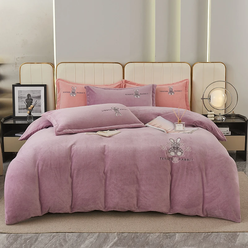 雪京 现货 冬季加厚加绒亲肤宝宝绒绣花款四件套 牛奶绒绣花床品/