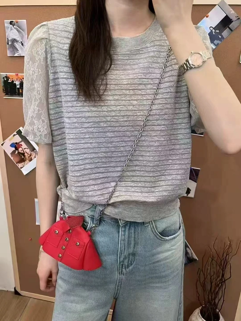 韩系温柔风蕾丝泡泡袖拼接圆领针织上衣H7635