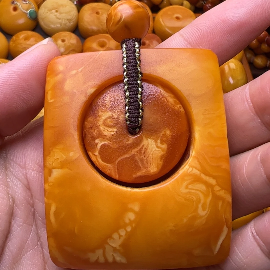 琥珀未镶嵌珠宝奇石牌子