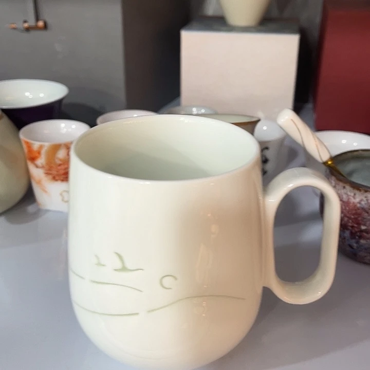 福利待遇多多哦哦哦