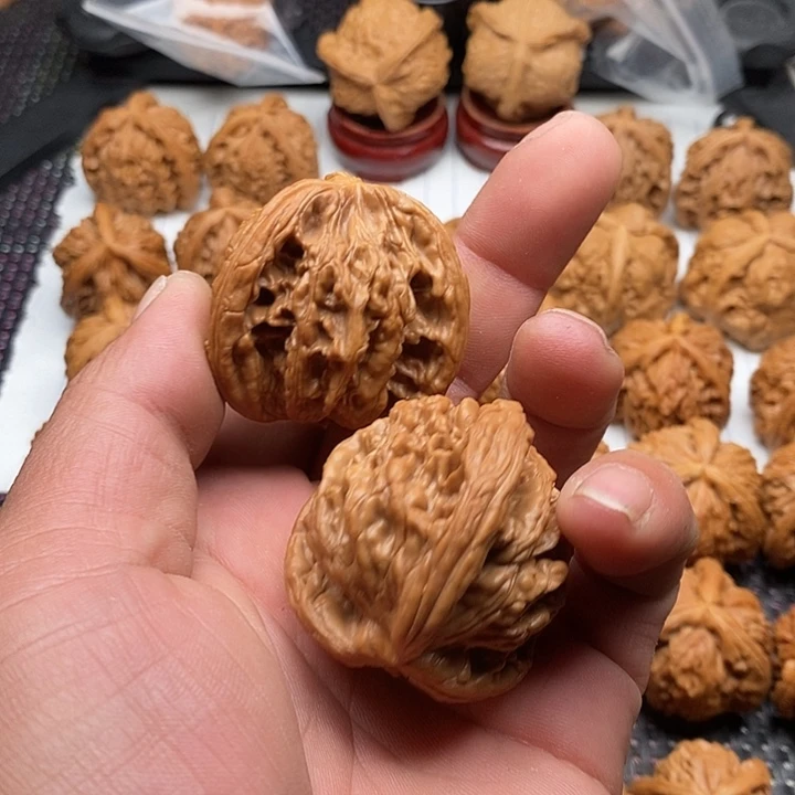 小***猪手串/手链核桃拼接三棱19