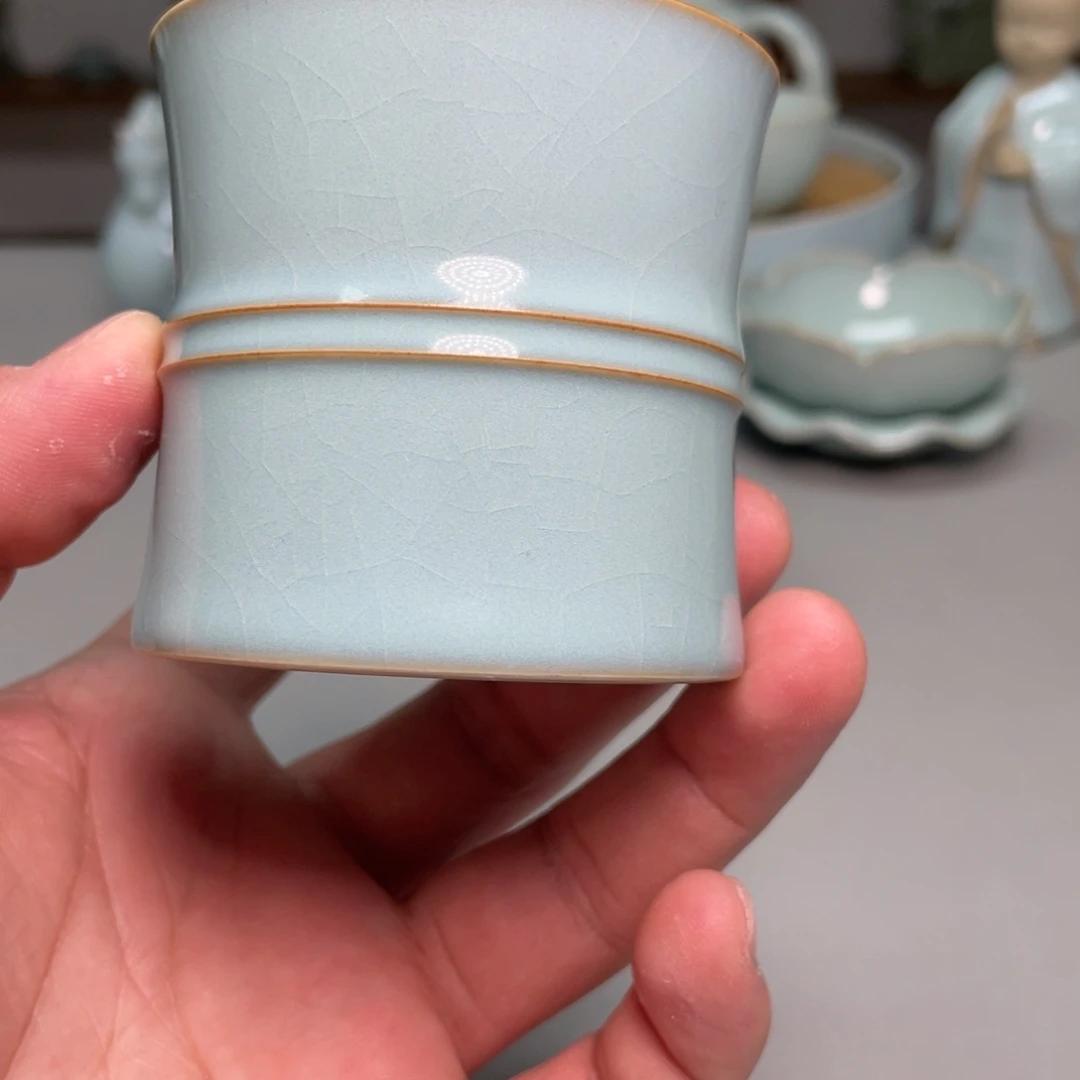 瓷天青色双线束腰杯张君老师