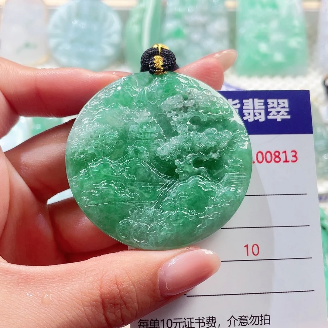 颈饰未镶嵌翡翠山水