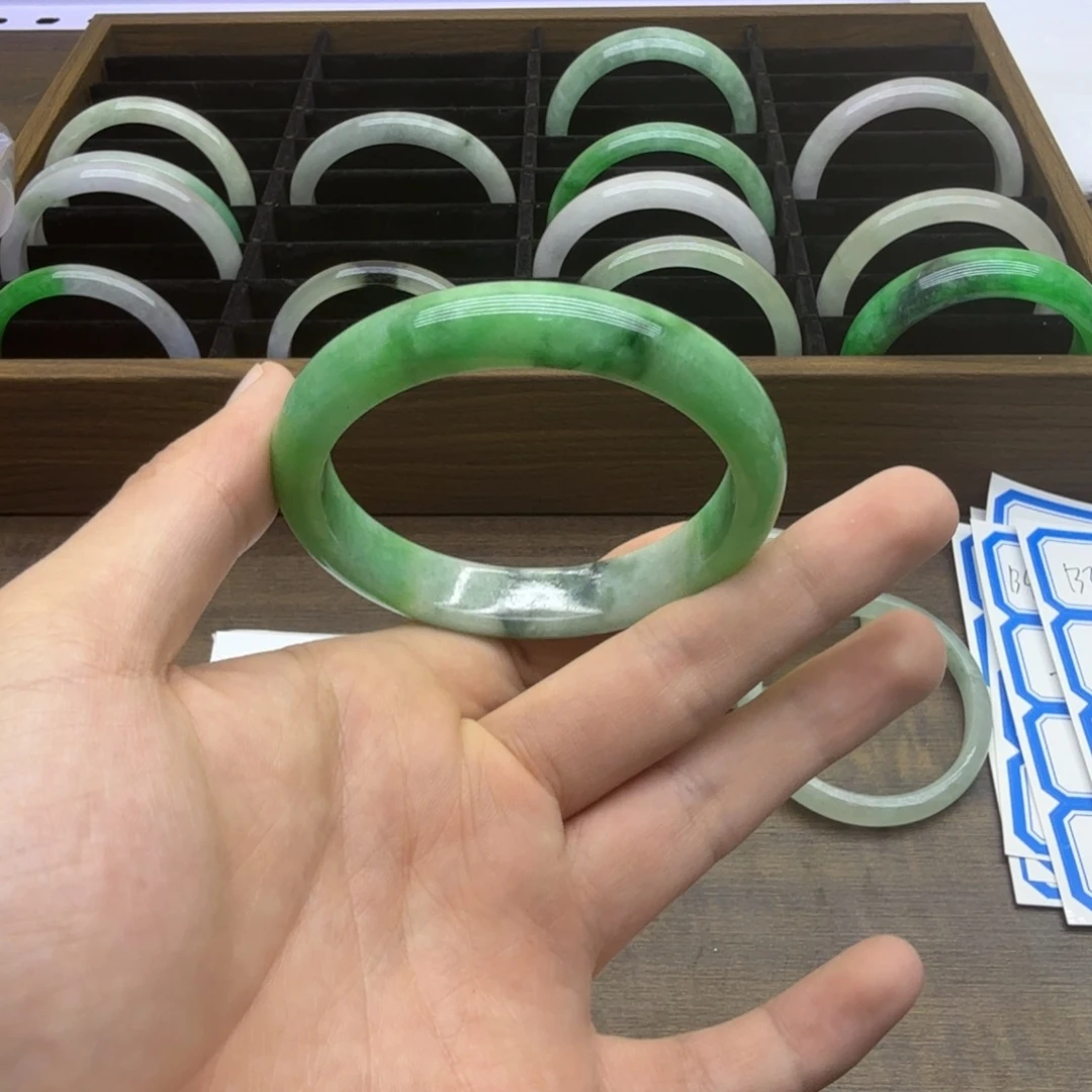未镶嵌手镯翡翠B27