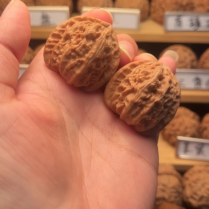 把件文玩核桃36白狮子