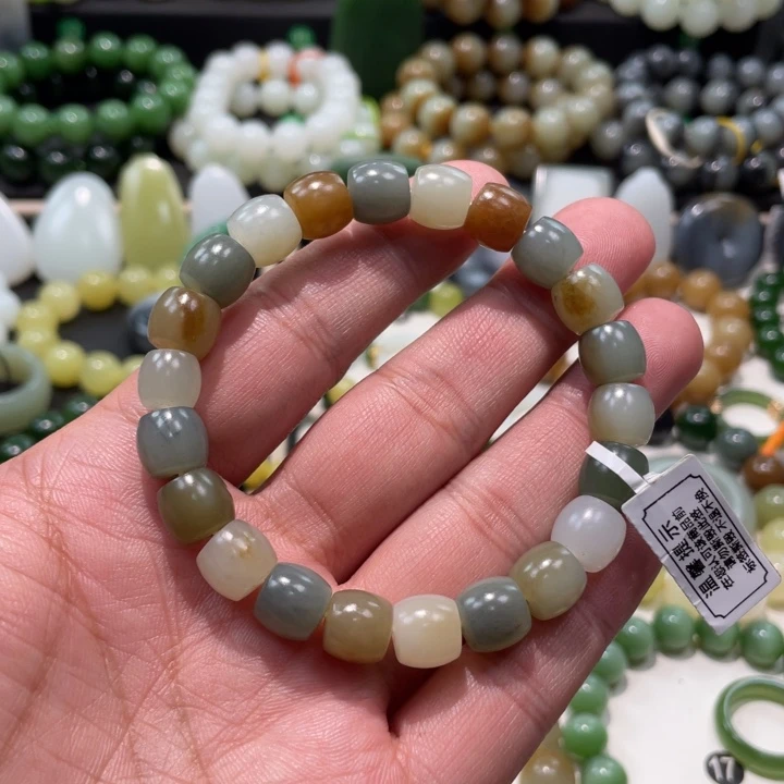 和田玉未镶嵌手串