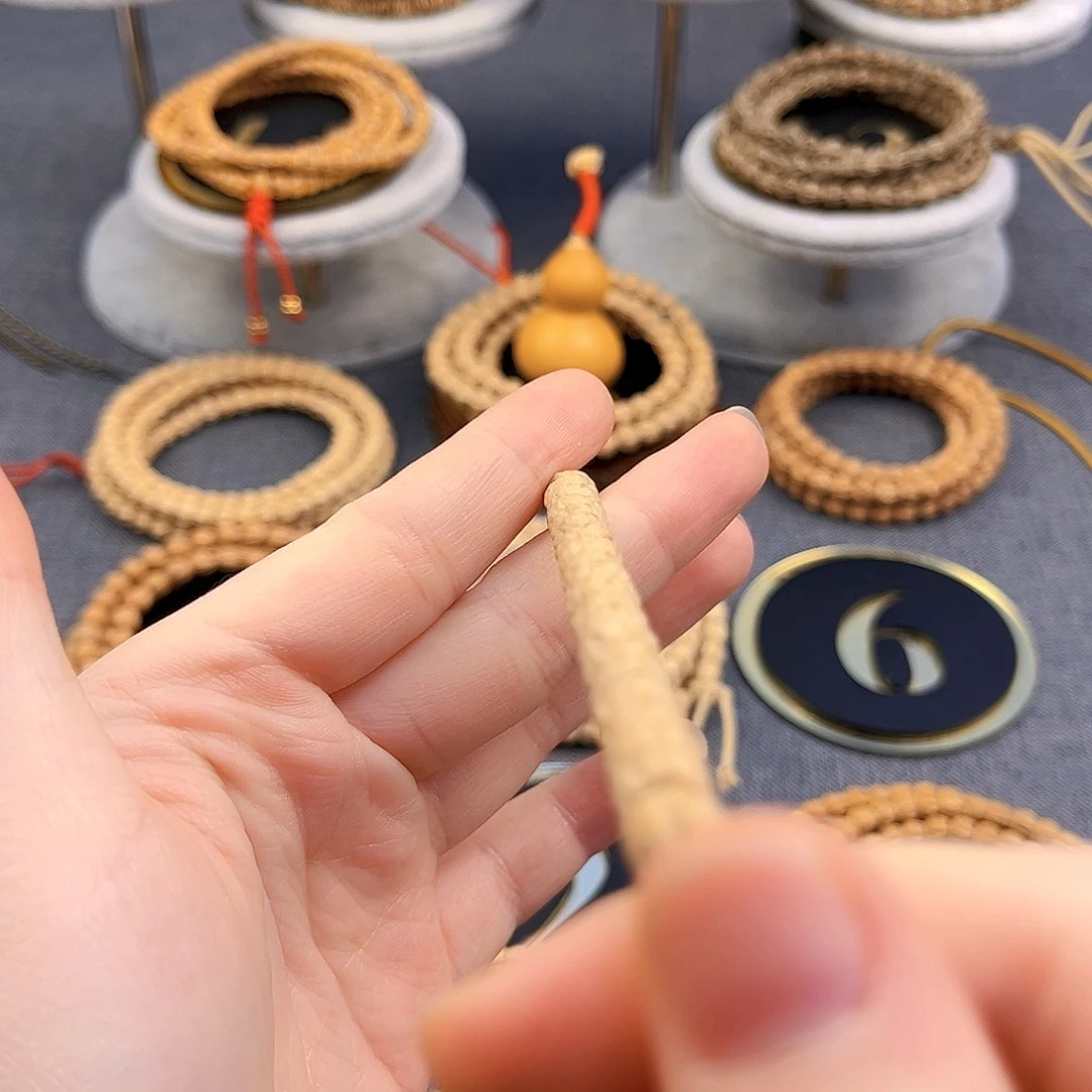 S***y柏香籽/百香籽吊坠