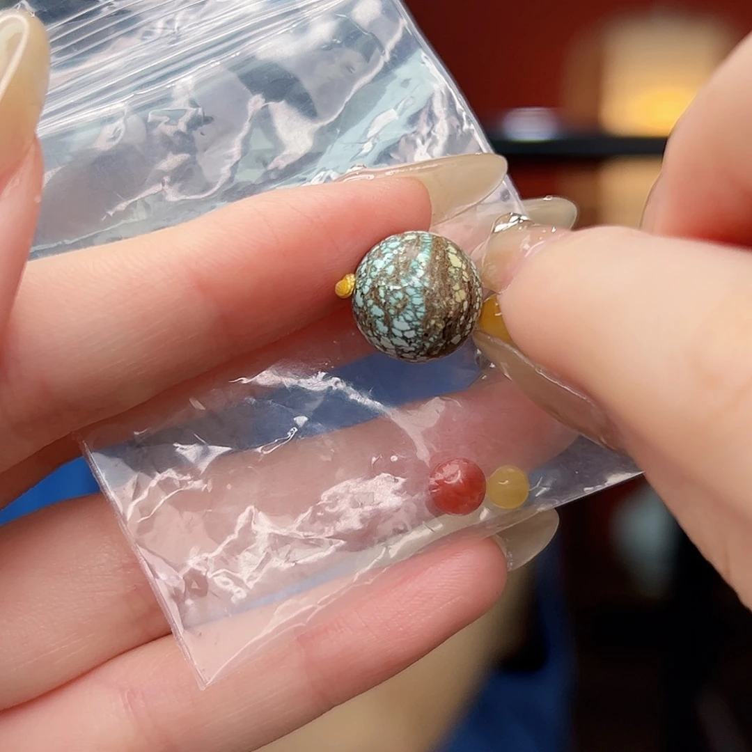 未镶嵌南红玛瑙珠宝奇石