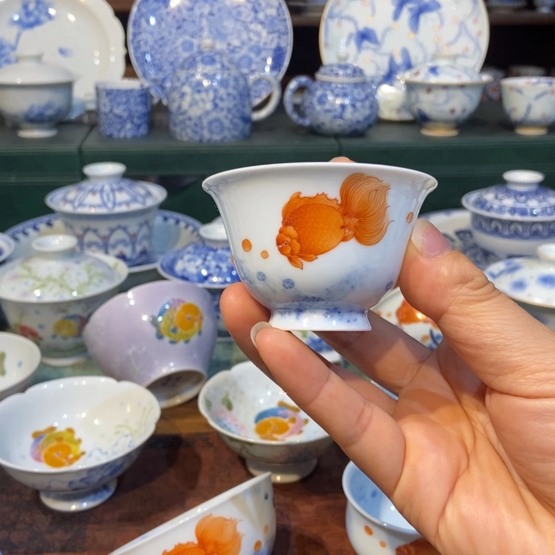 w雪山春晓矾红金鱼小撇口杯