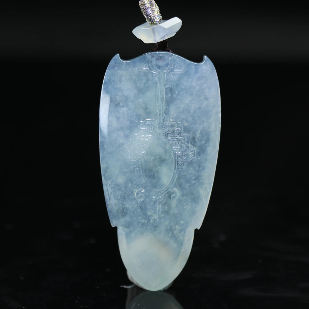 44天然缅甸翡翠A货高冰无事牌/100295/北京银座拍卖