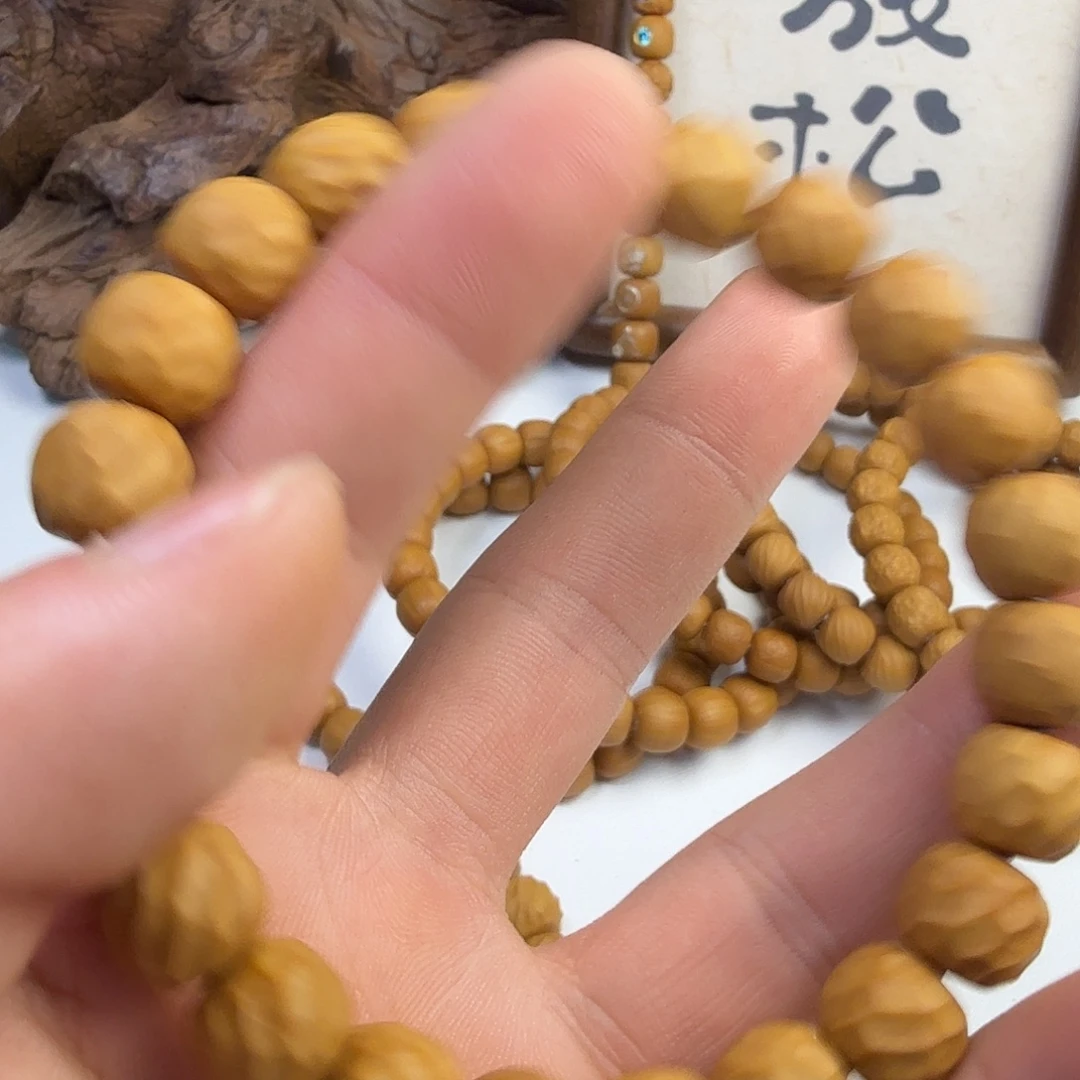 慕***风吊坠猴头核桃开山无相