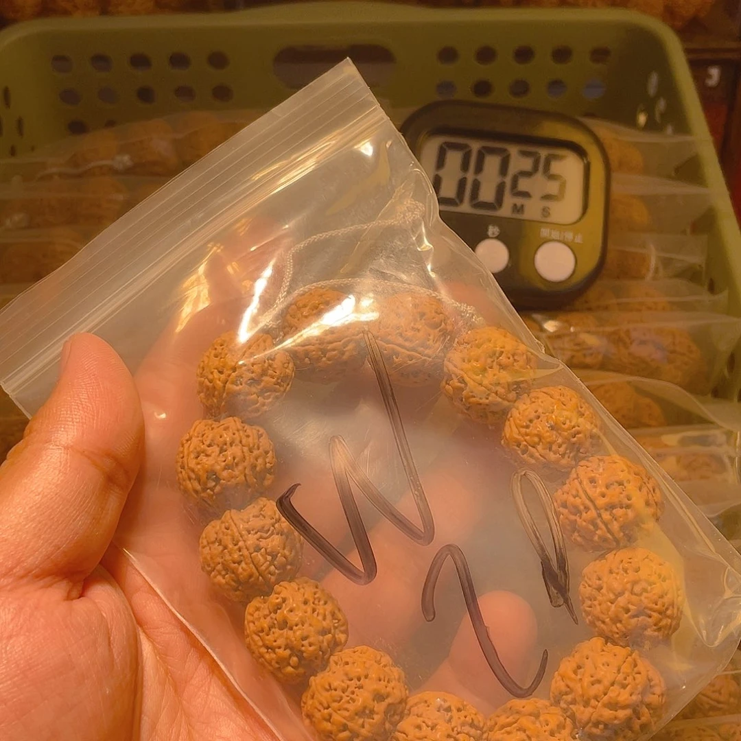 金刚菩提手串W**+蜂王