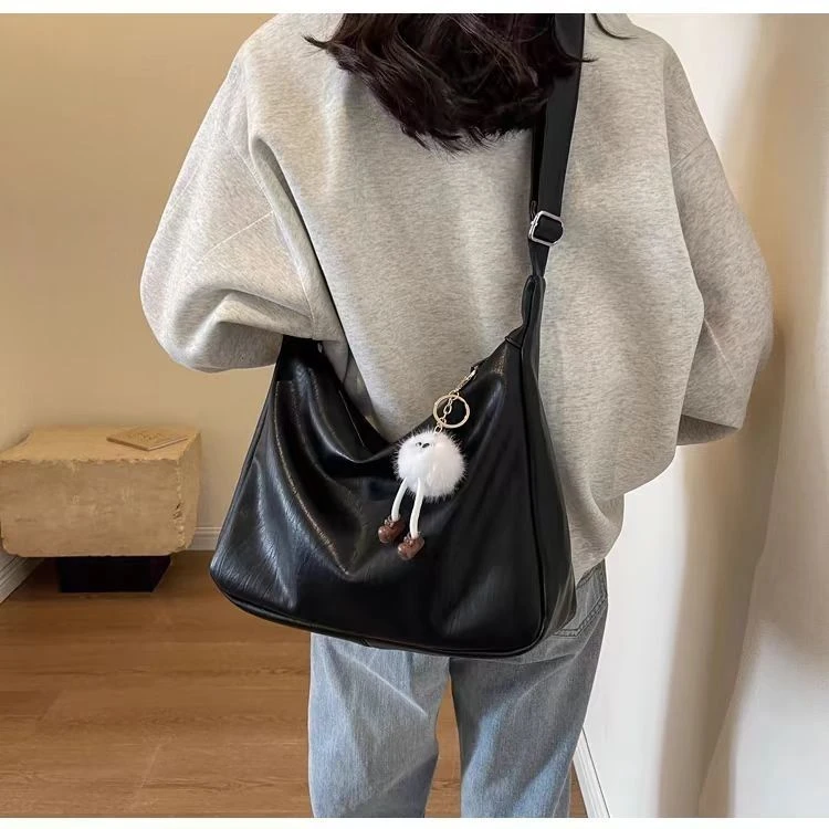 简约大容量包包女2025新款时尚百搭休闲单肩学生通勤斜挎托特包gt