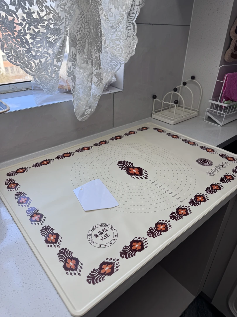 奶油白揉面袋垫子简约婴幼儿双面两用桌布家用防滑