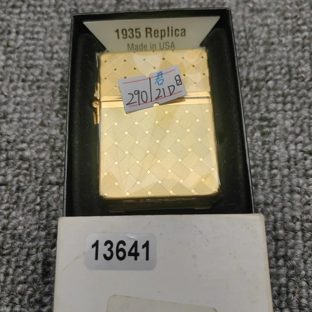 Zippo打火机回血-13641-RBJ1