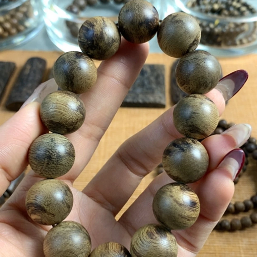 【闪购商品】沉香手串芽庄沉香1.65，25.3克