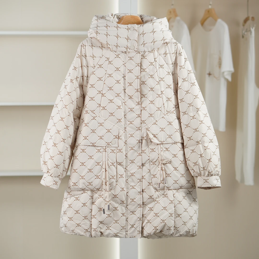 【麦笛·品牌新款】50818106 冬季连帽加绒保暖羽绒服女装品牌折扣