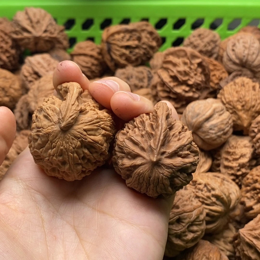 曹***丶核桃定制商品不退不换