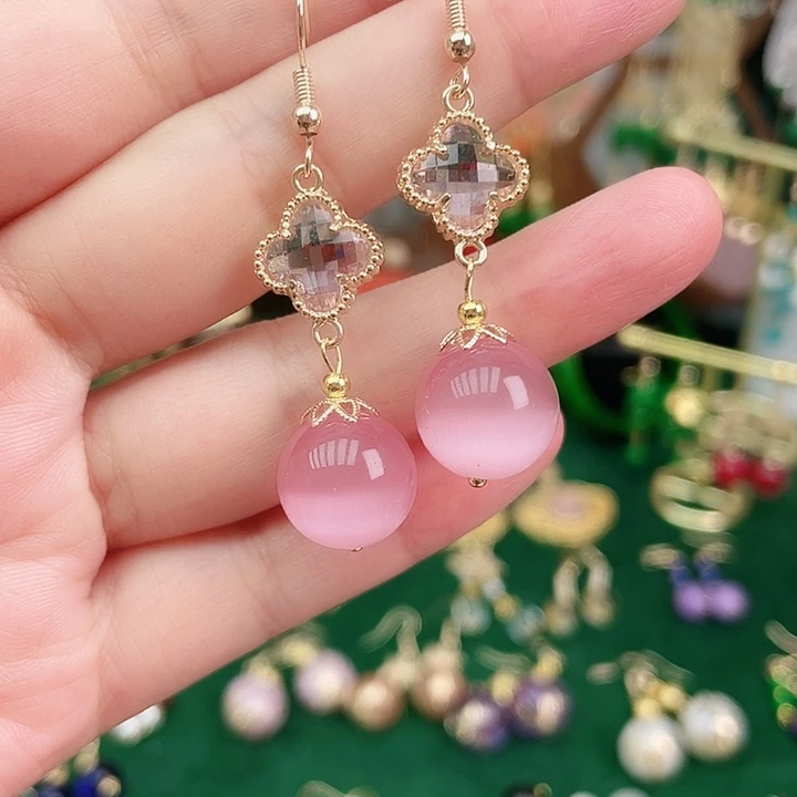 石英质玉合金耳钉