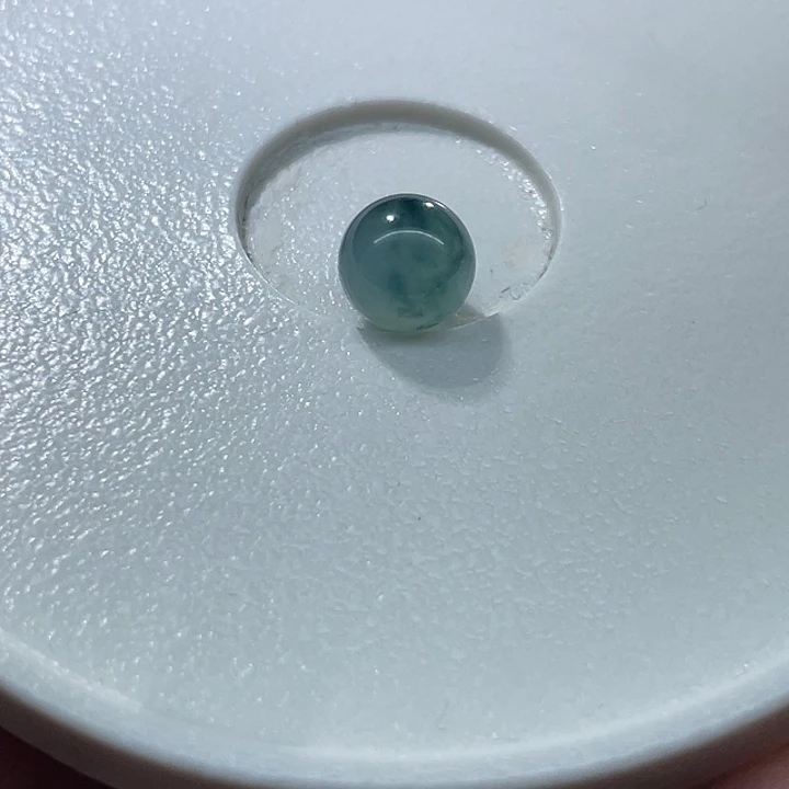 翡翠散珠翡翠飘蓝花圆珠 卡8.4