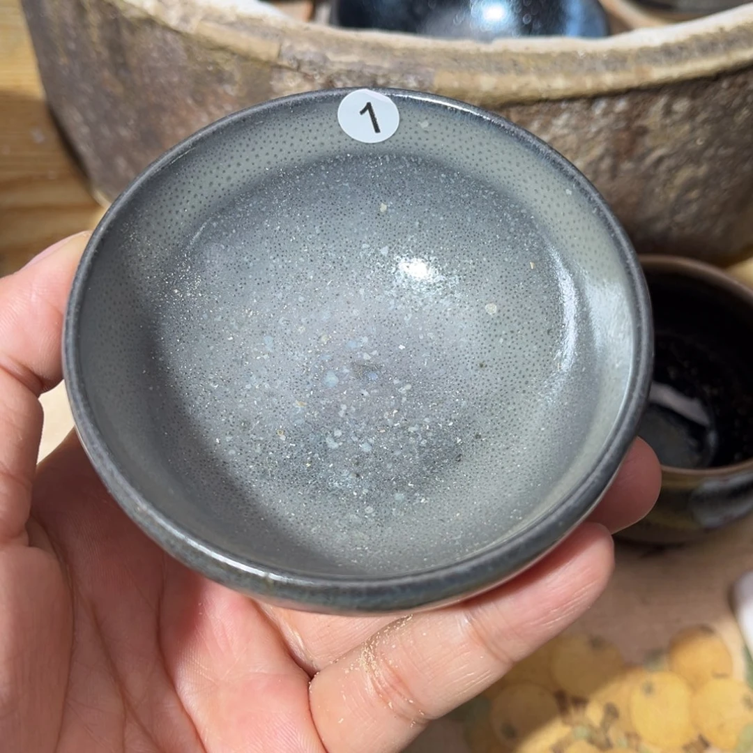 茶盏义兴龙窑坚持真柴烧落灰烧