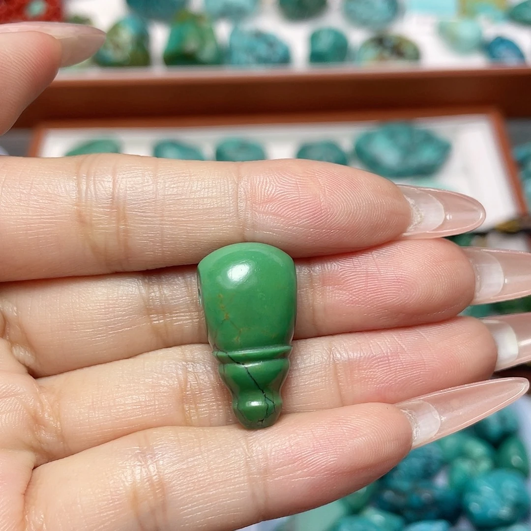 *****绿松石未镶嵌手链