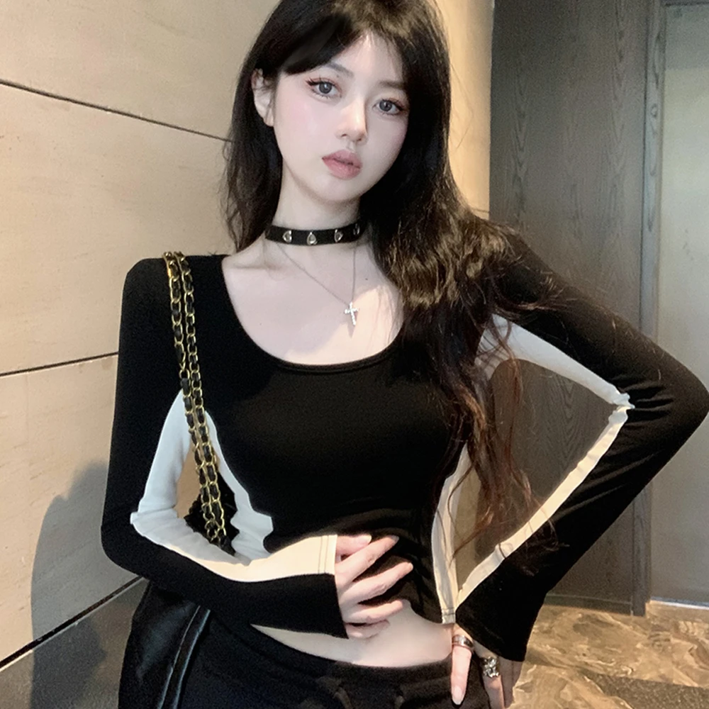 纯欲辣妹U领短款上衣女春季新款修身撞色长袖t恤设计感打底衫内搭