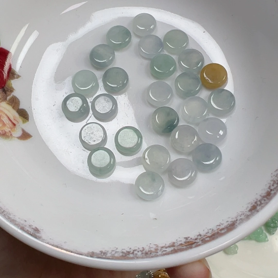 翡翠散珠圆饼一个可以挑