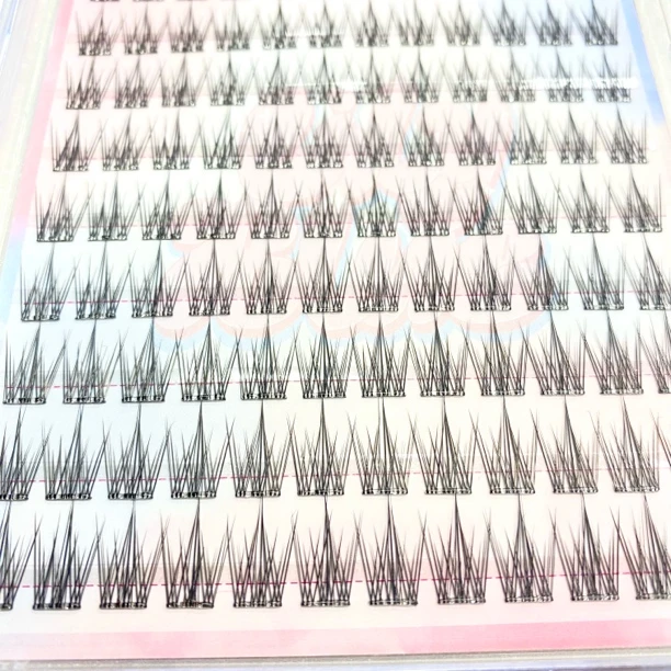 LILYBLUE超垂直0度婴儿直款假睫毛柔软分段式混合装