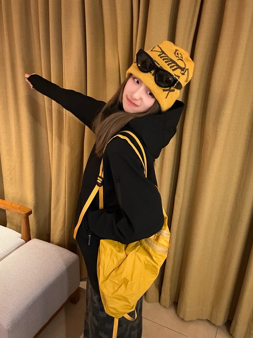 MIN SAN JIN滑雪系列加绒软壳户外运动休闲冲锋衣HQ-23178SS