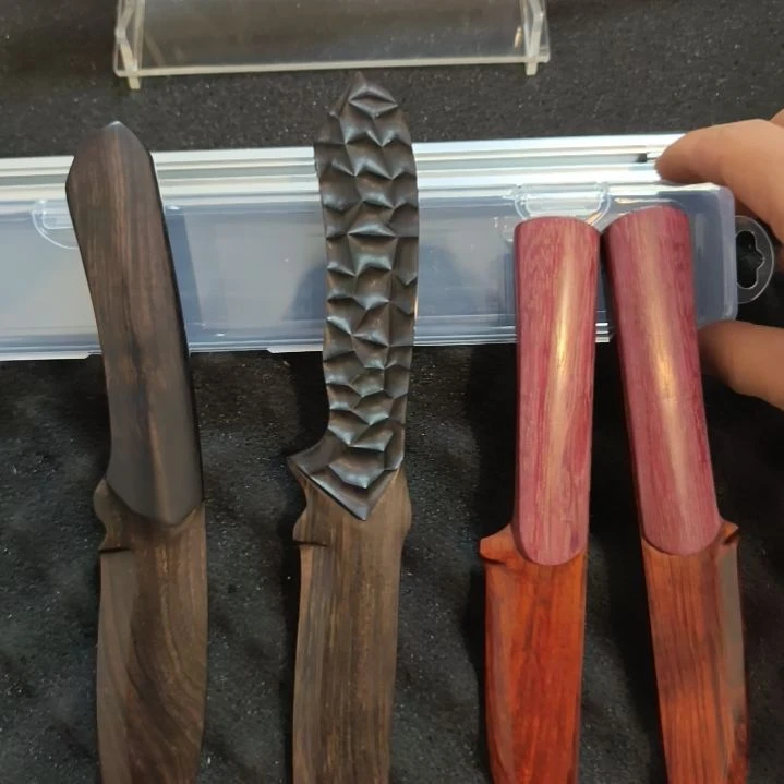 东非黑黄檀（紫光檀）木雕款