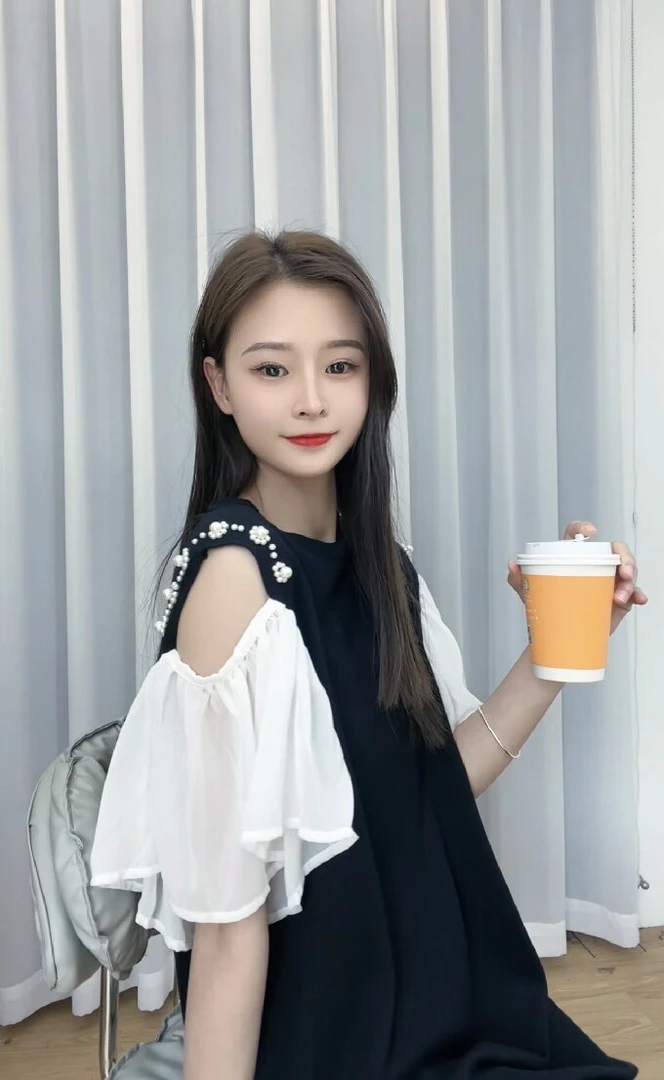 801-925（相对应編碼下单）夏季百搭显宽松洋气时尚气质针织连衣裙