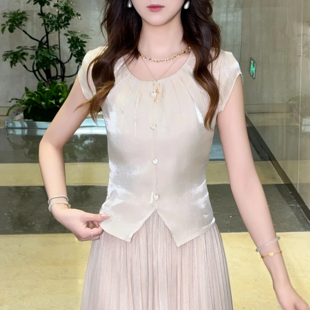 2025夏季法式褶皱气质显瘦时尚薄款衬衫上衣短袖