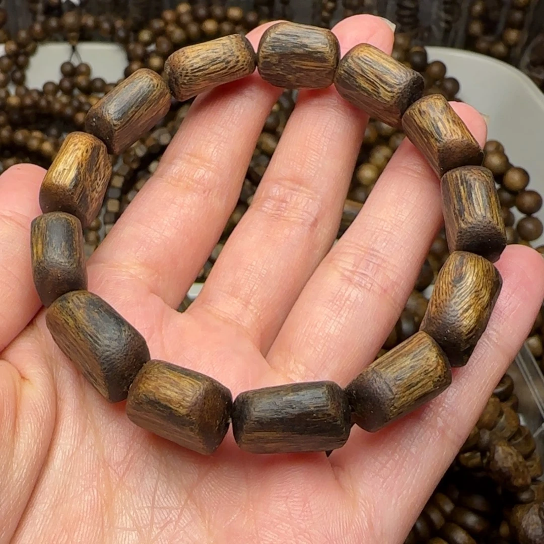 沉香手串柒*单圈树心油海南莺歌绿奇12.5克