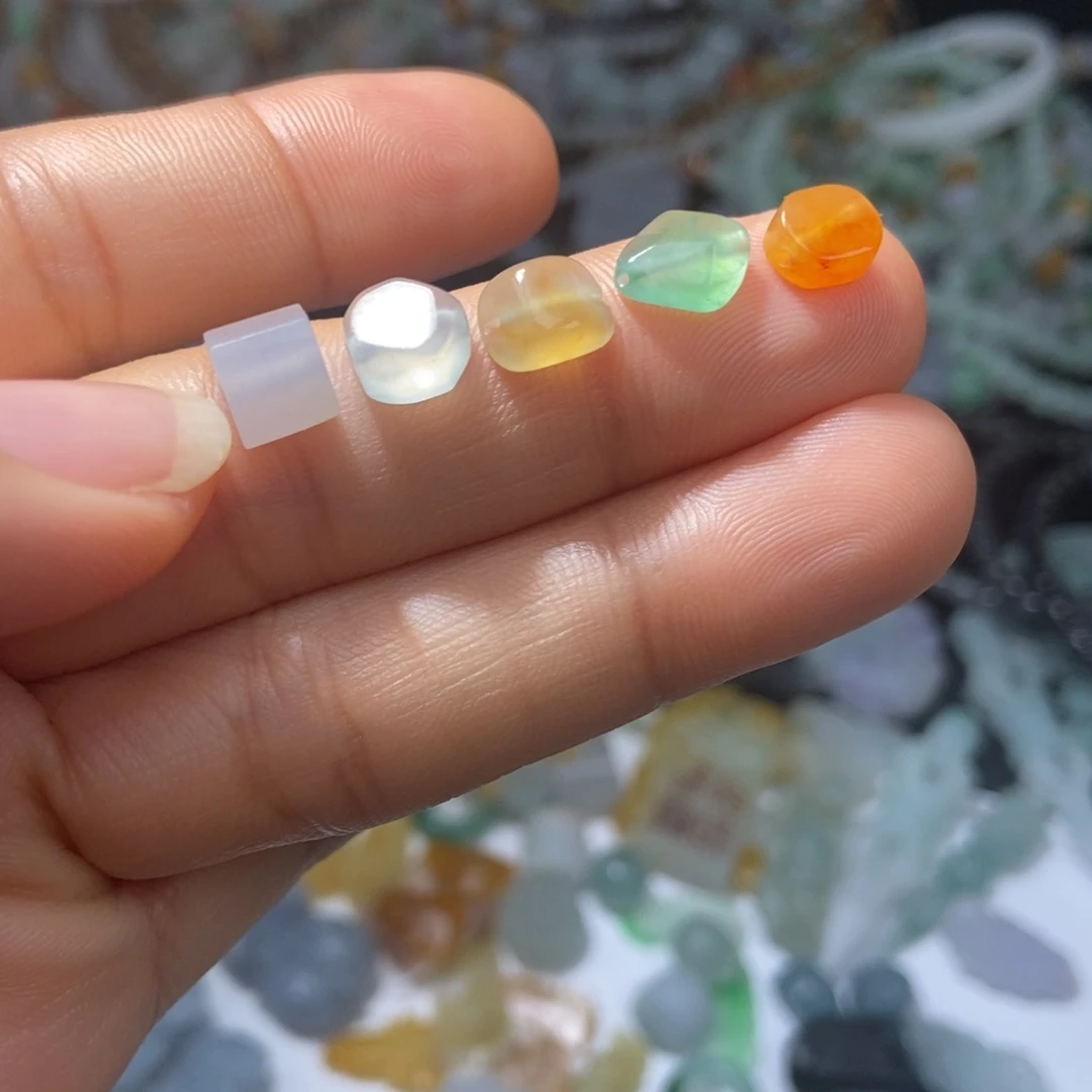 定制翡翠未镶嵌单个价格