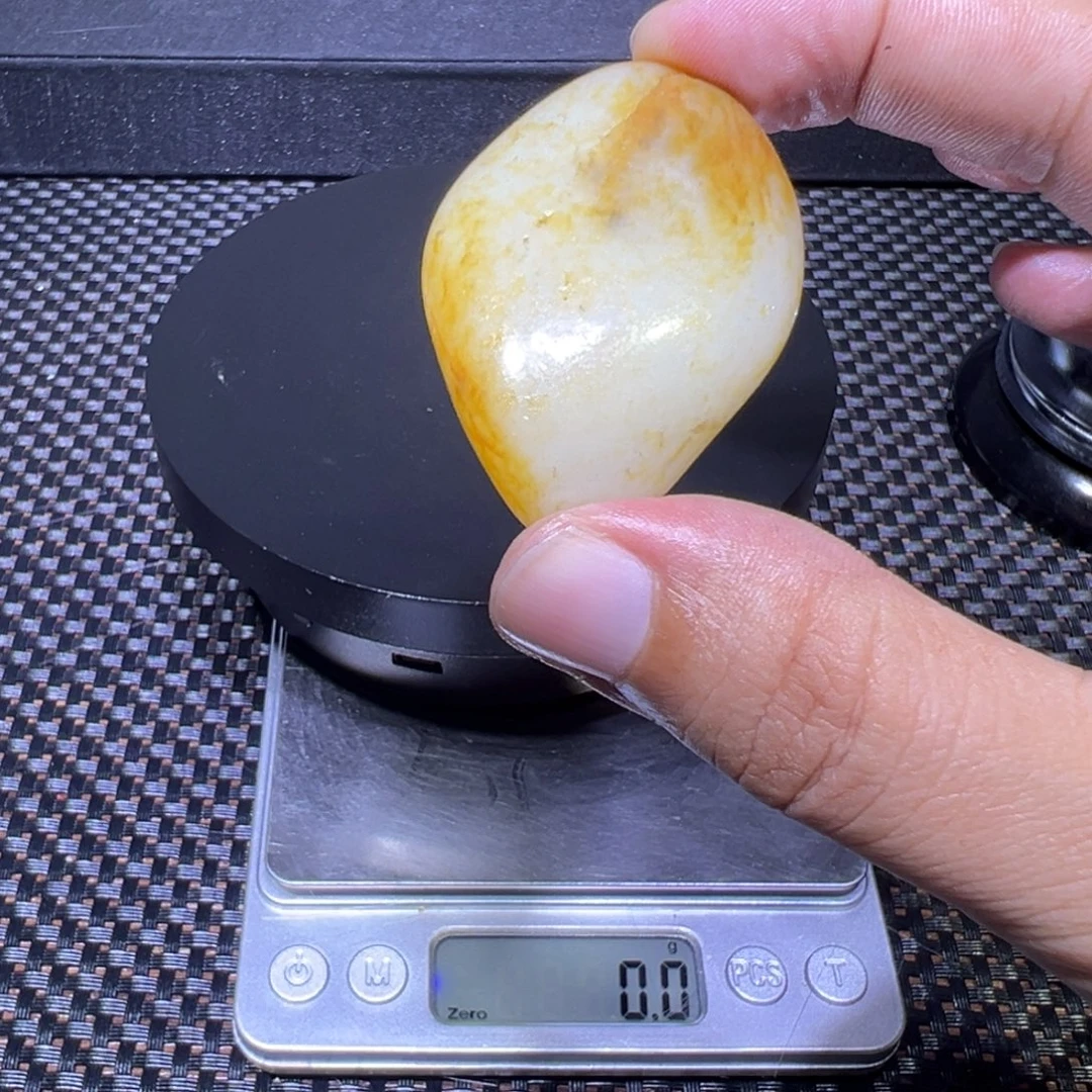 吊坠(不含链)未镶嵌和田玉（子料）33