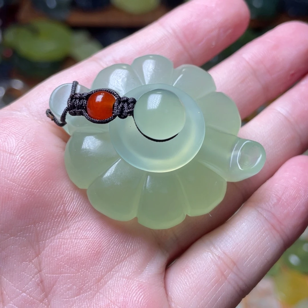 蛇纹石玉未镶嵌手把件
